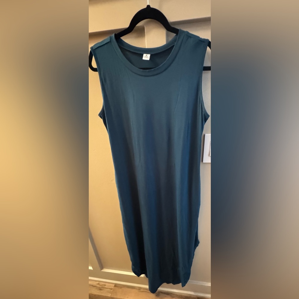 Sleeveless Teal Women's maxi dress